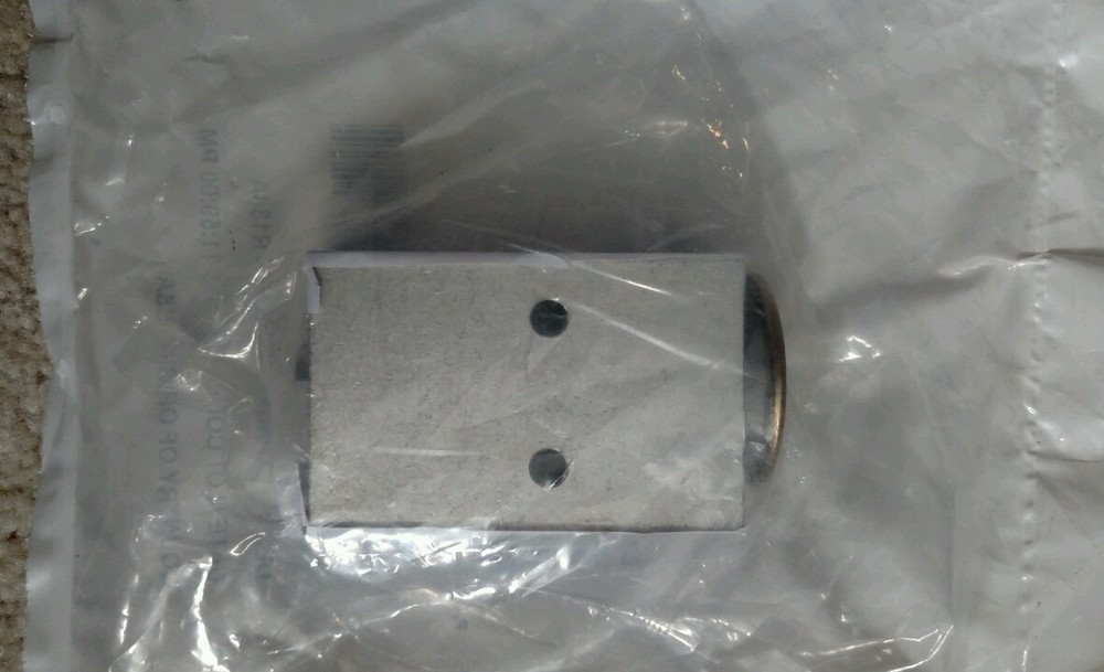 Kenworth Peterbilt Vintage Expansion Valve RDHRD568680P