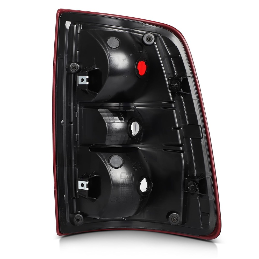 Taillight Compatible 2019-2024 2500 Driver Side Replace 68361715AD
