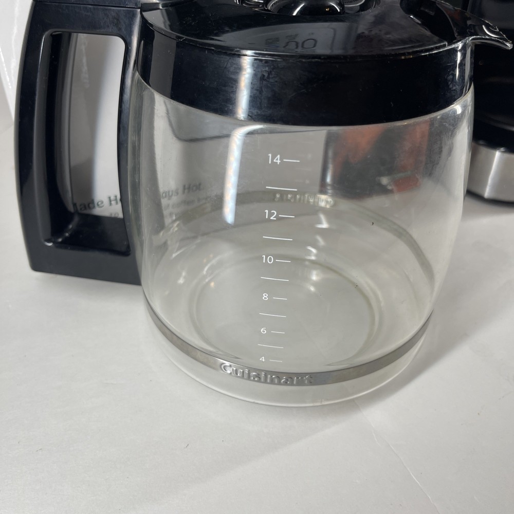 Cuisinart Coffee Maker PerfecTemp 14 Cup Programmable Brew Pause 3 Temp DCC3200