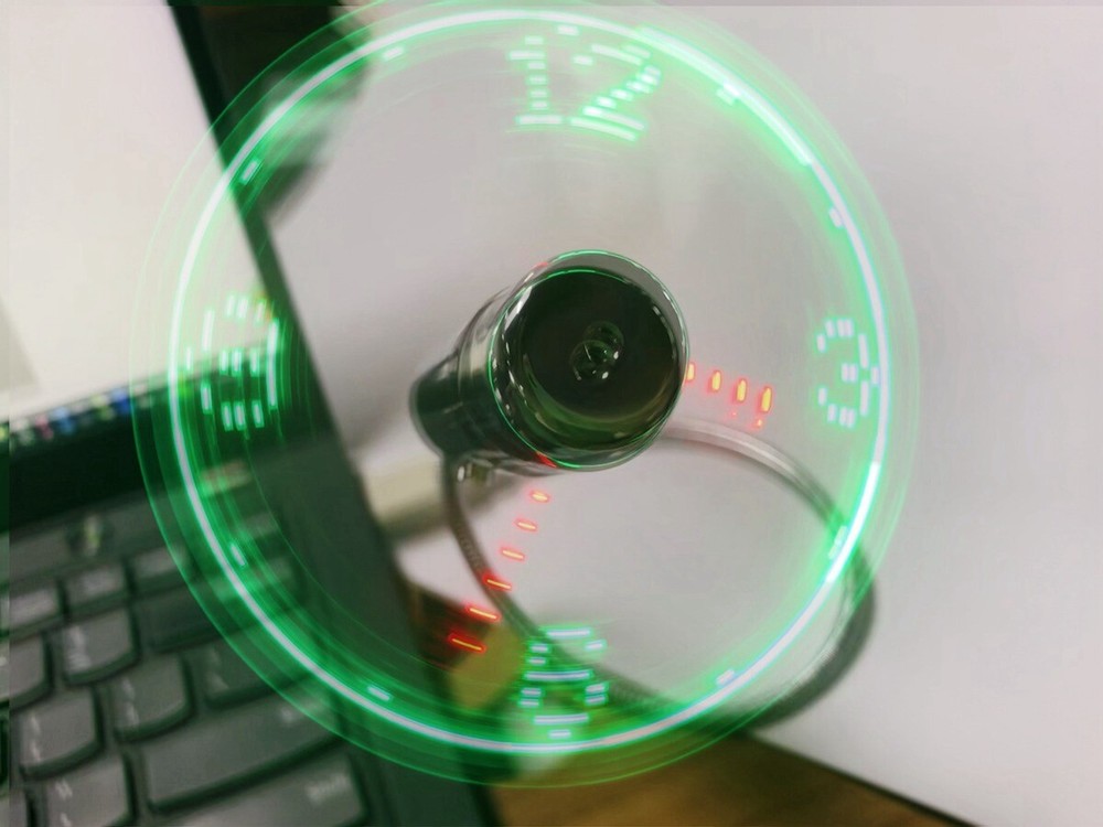 Mini USB LED Clock Fan Powered Cooling Flashing Real Time Display Function