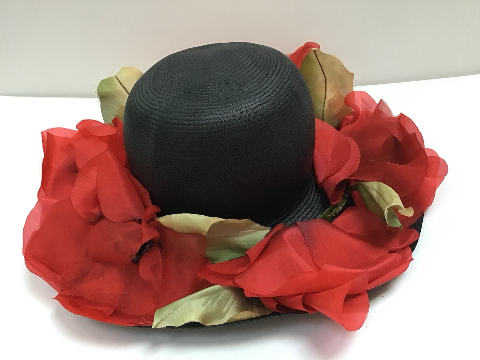 Vintage Women’s Hat Red Poppies Labeled Ranleigh Union USA Made Kentucky Derby
