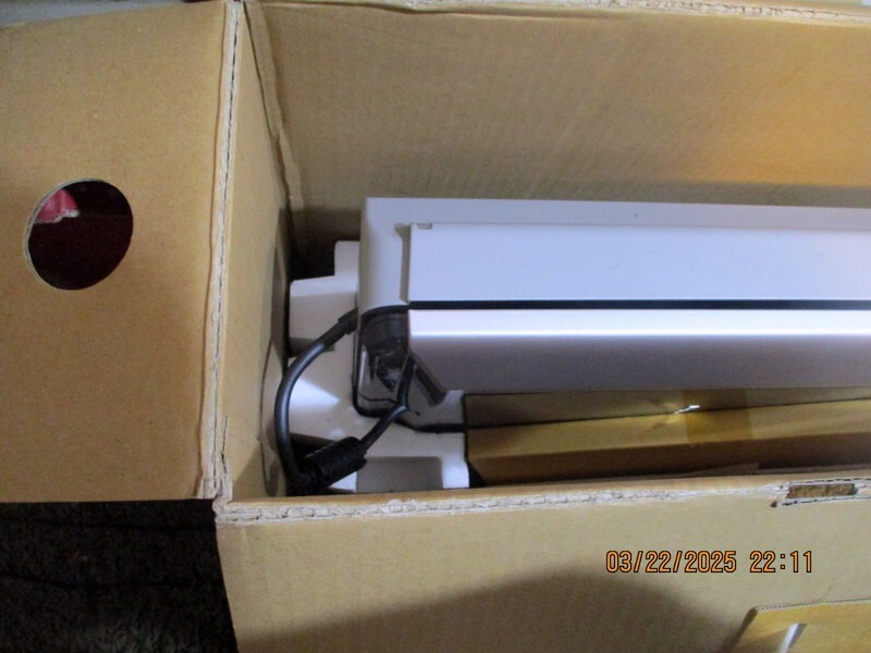 Canon CanoScan 8800F Flatbed Color Image Scanner Complete With Software & Guides