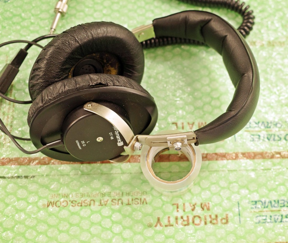 Beyerdynamic DT 48 (25 ohm) mono plug end