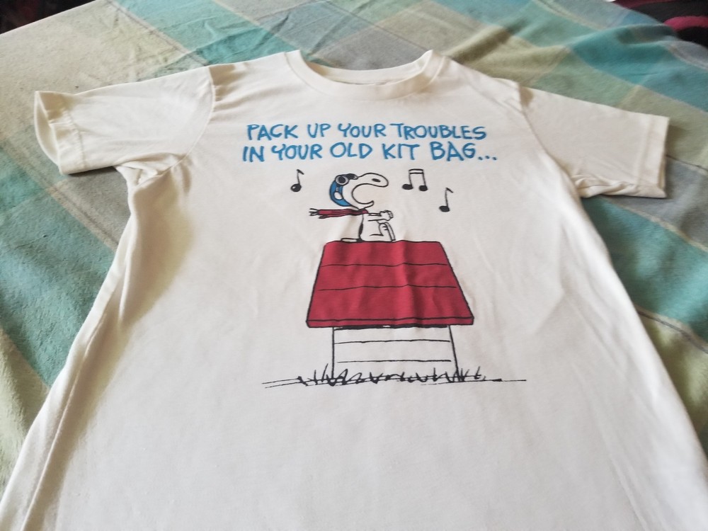 SNOOPY COOL TEE SHIRT SMALL