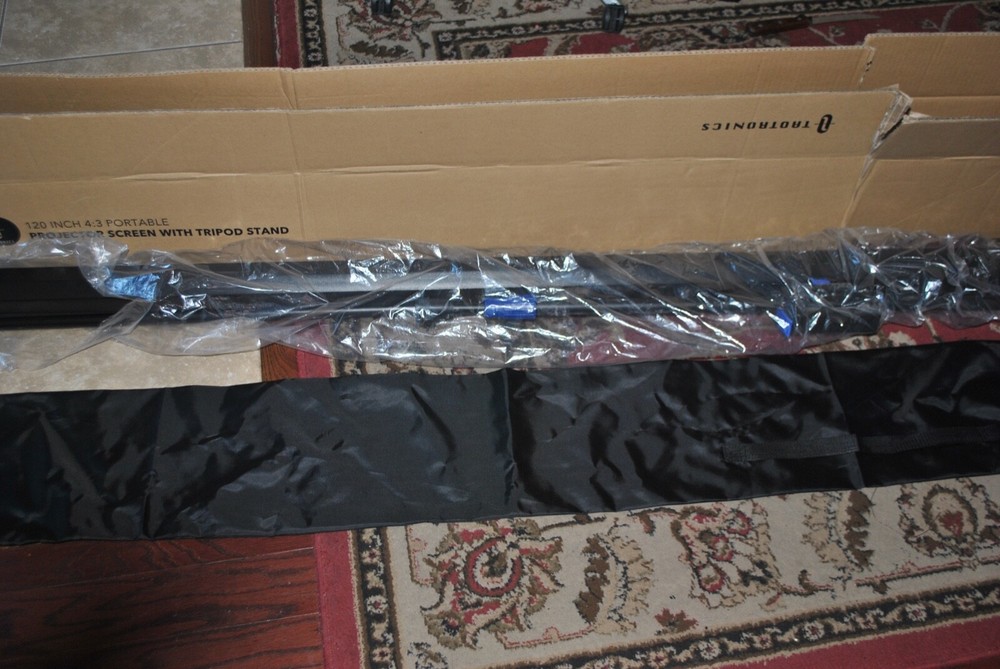 trotronics model TTHP020 120 INCH PROJECTER SCREEN