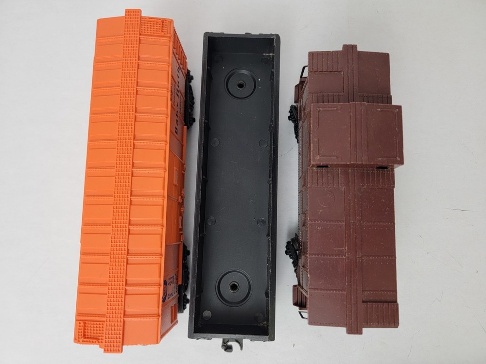 Lionel Postwar Set #1500 3 Car Freight Set