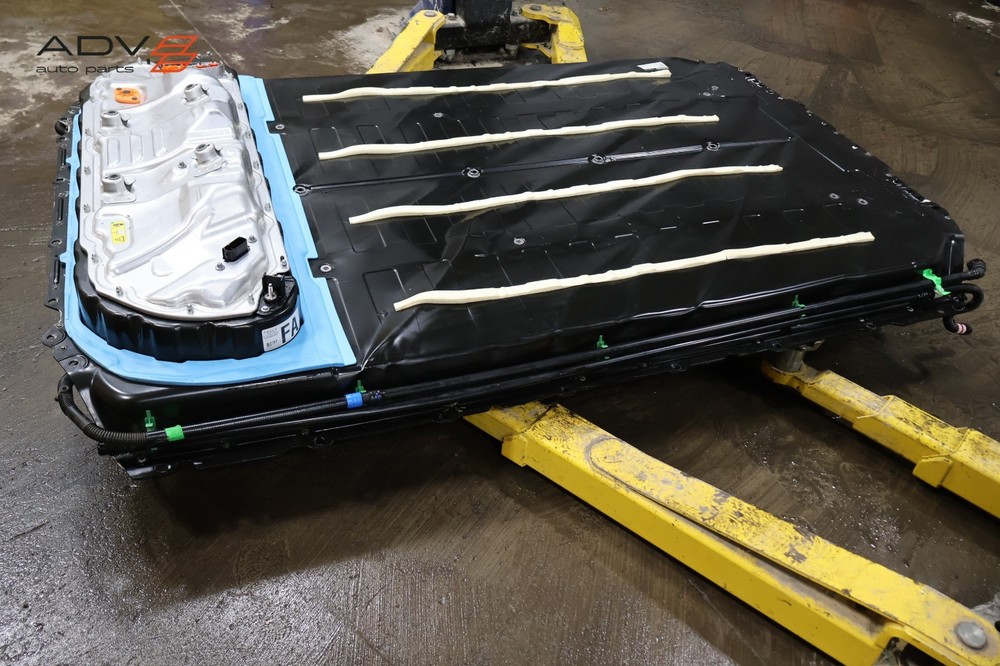 2020 - 2024 TESLA MODEL Y AWD LONG RANGE BATTERY PACK ASSEMBLY OEM
