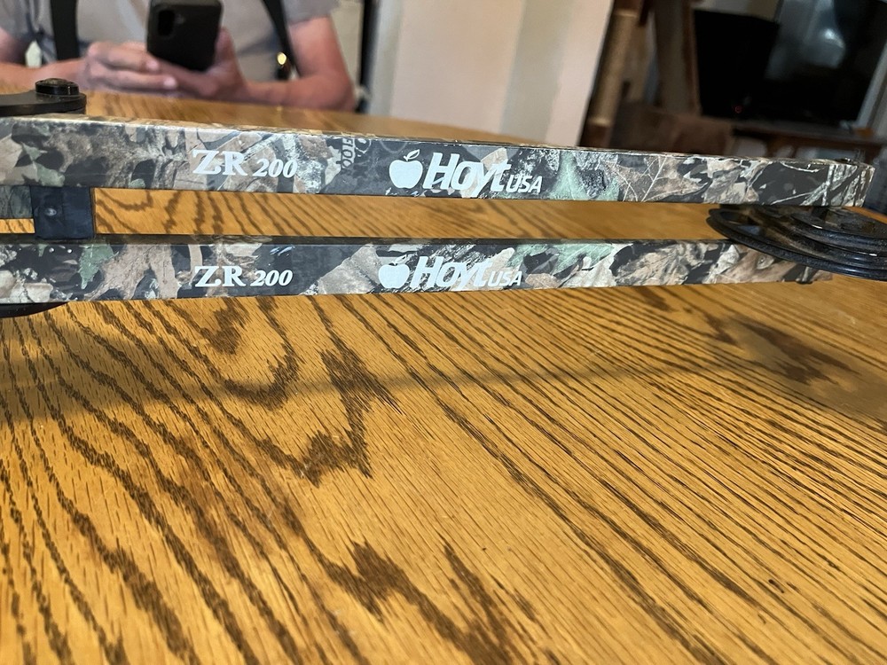 Hoyt ZR200 Compound Bow Left Hand No String