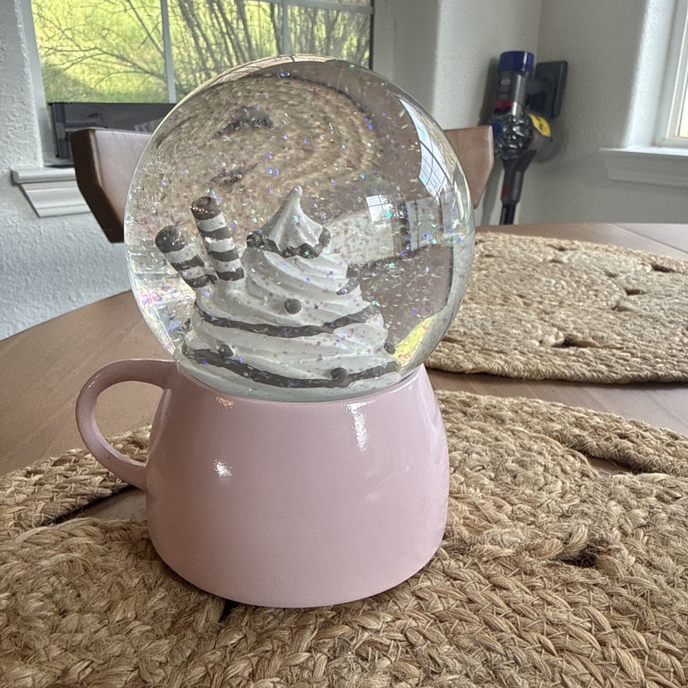 Cute Snow Globe! Take A Break! Snowglobe Snowglobe