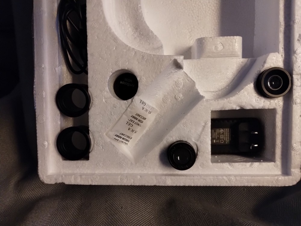 AMscope, 40x1000 Dual light Metal Frame Digital Microscope plus a USB camera