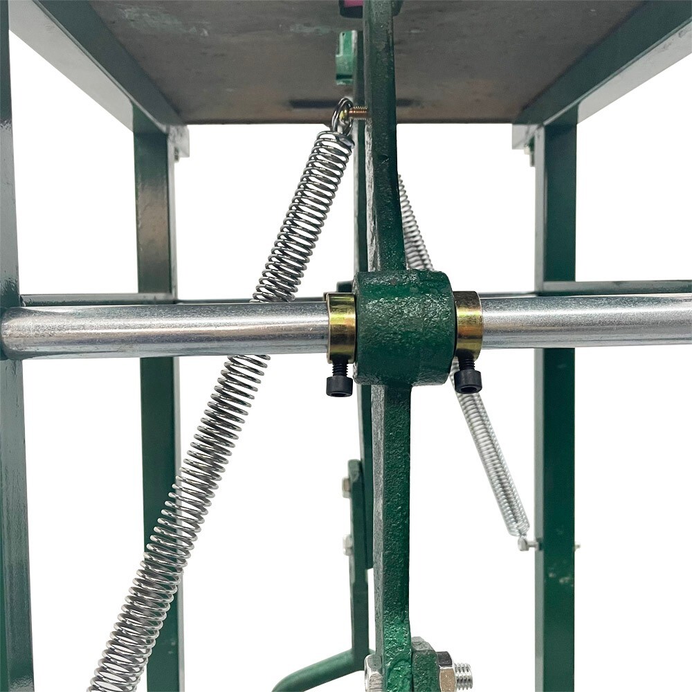 Double pedal Riveting Machine Grommet Snap Press Manual Twisting Machine