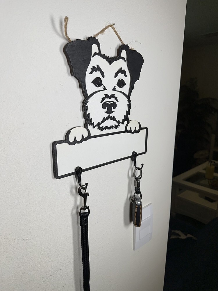 Schnazer dog leash holder