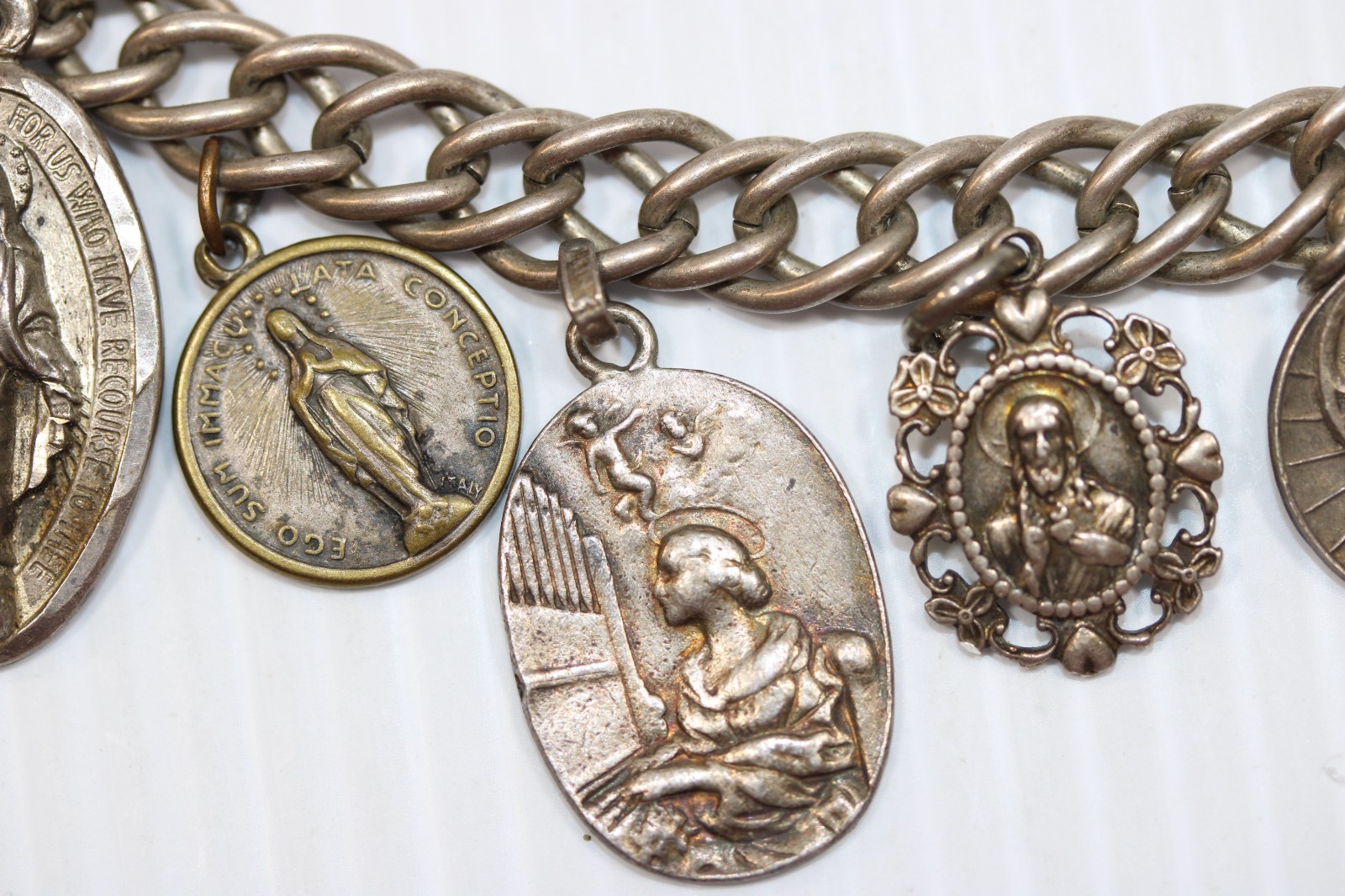 Vintage Sterling Silver Saint Charm Bracelet featuring 13 Medals 60g #450