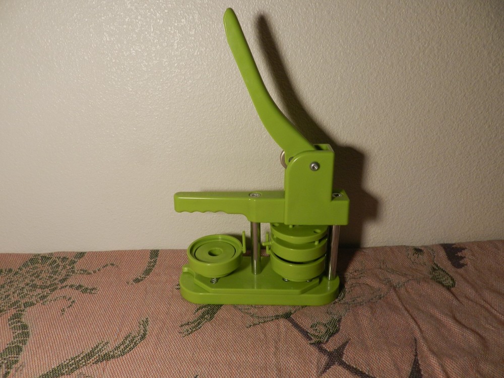 Green Button Maker Machine Press -Machine Only (2in Buttons)