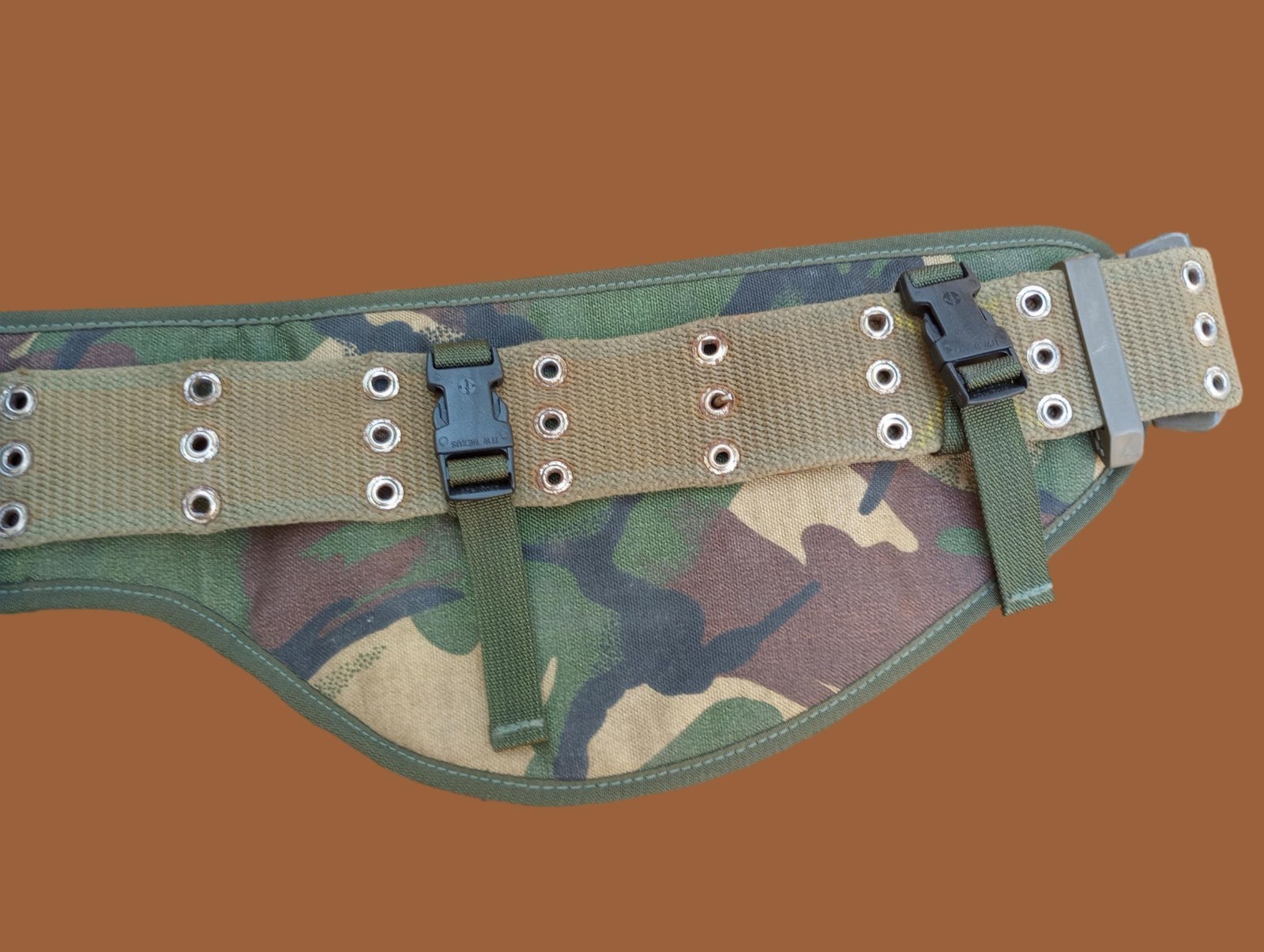 British Military Army Issue Hip Pad DPM Camouflage PLCE Hip Back Protection
