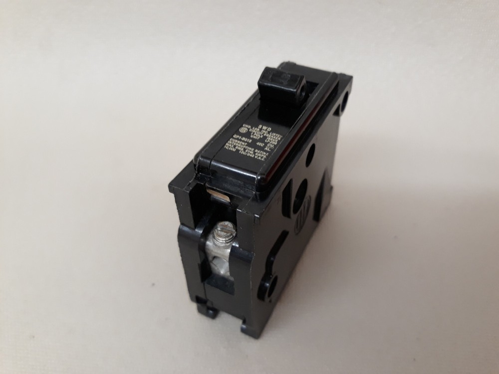 ITE 15 Amp Single Pole Breaker Type EQ-P