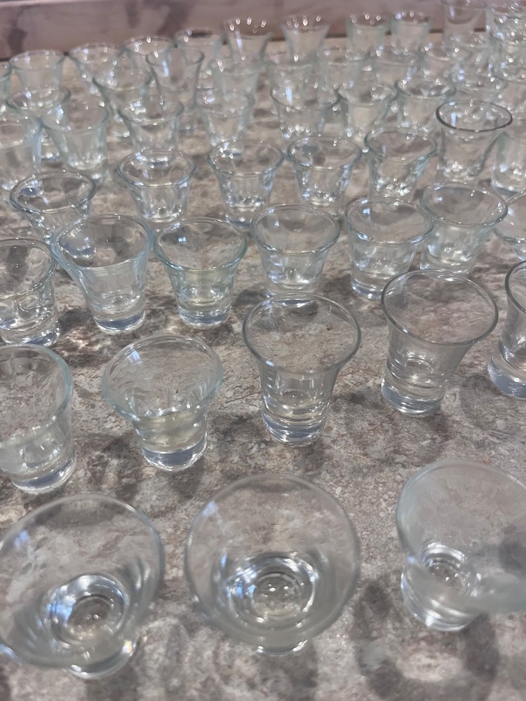 175 Glass communion cups