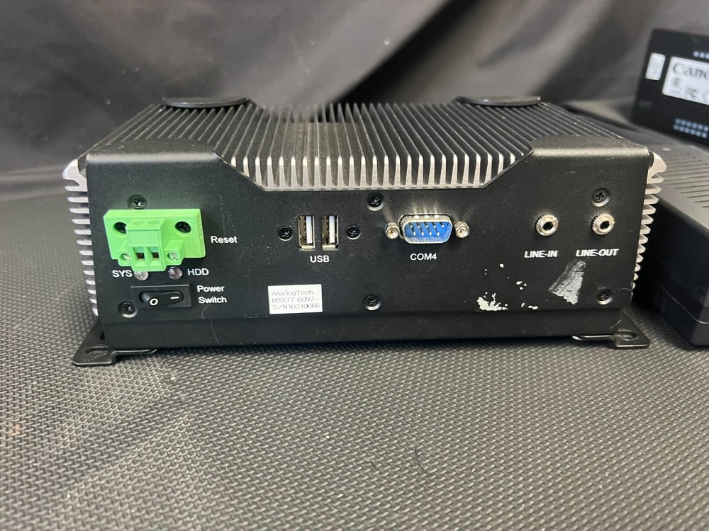 Fanless TF-AEC-6613-C6-1010 Embedded Box PC BOXER {A}