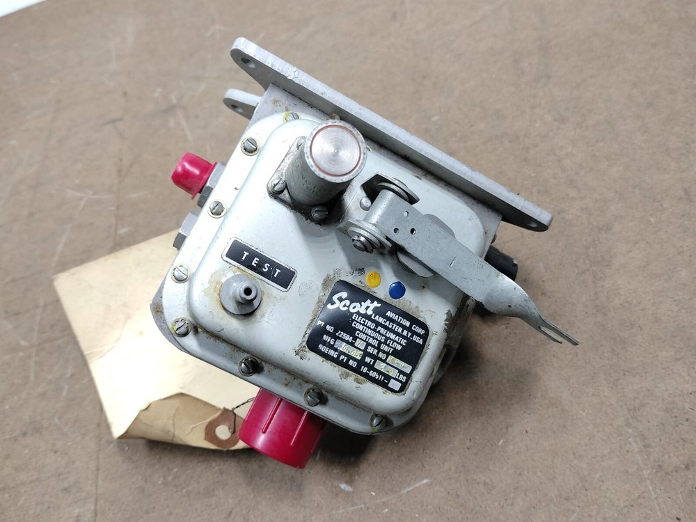 OH - Scott 22504-7 - Boeing - 10-60511 - Oxygen Continuous Flow Control Unit