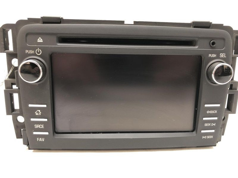 2016-2017 Chevy Traverse Enclave Radio Receiver Display  ID 84082781
