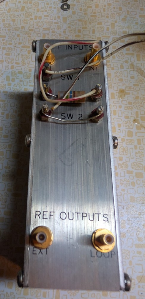 HP 8569B Spectrum Analyzer A22 Reference Switch Assembly