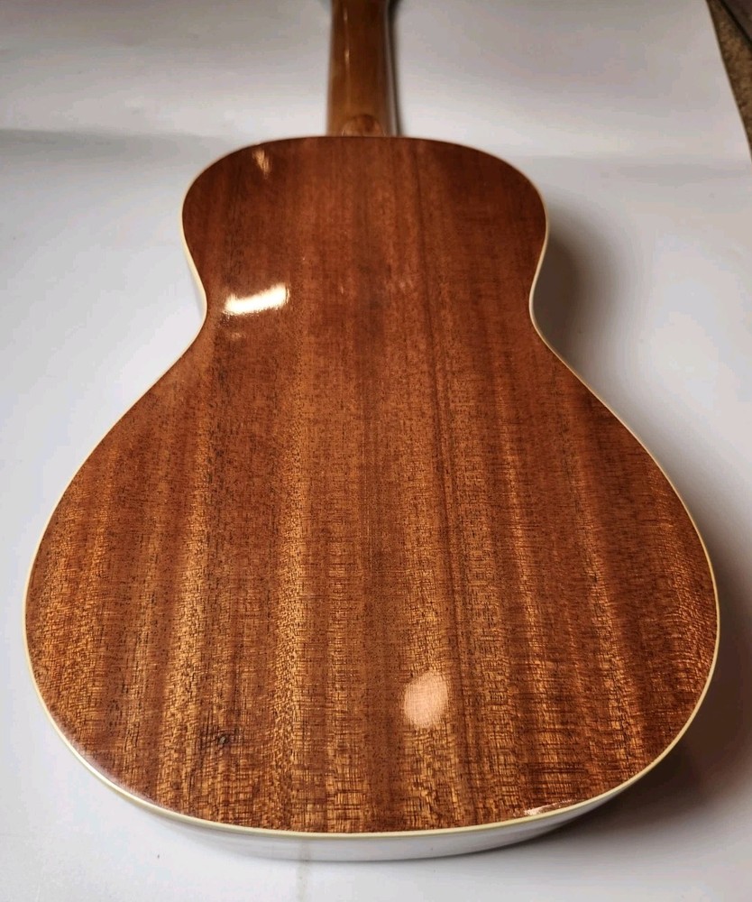 4 String Ukulele Bushman BU70 Model Soprano Uke