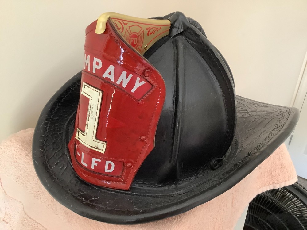Fire Helmet - Leather Presentation - Phenix Tech - Excellent Condition!