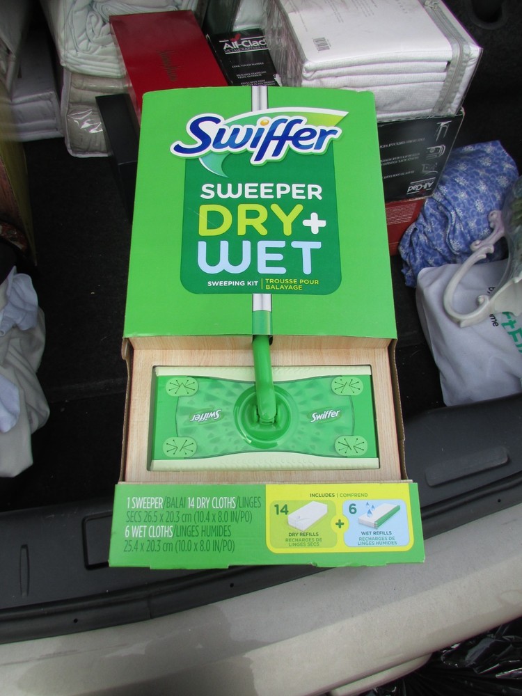 New Swiffer Sweeper Dry & Wet Set