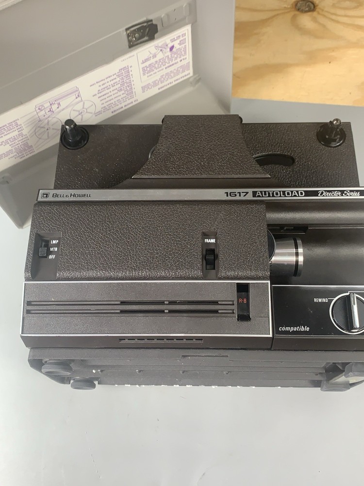 Untested Bell & Howell Model 1617 in Box with Bulb SH13