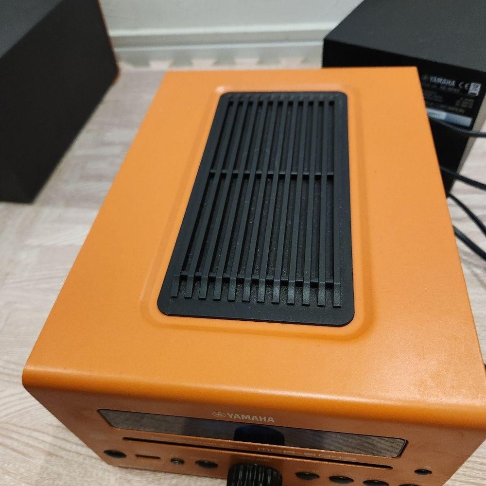 YAMAHA MCR-B043 Orange CD USB Bluetooth Micro Component Stereo System JapanY