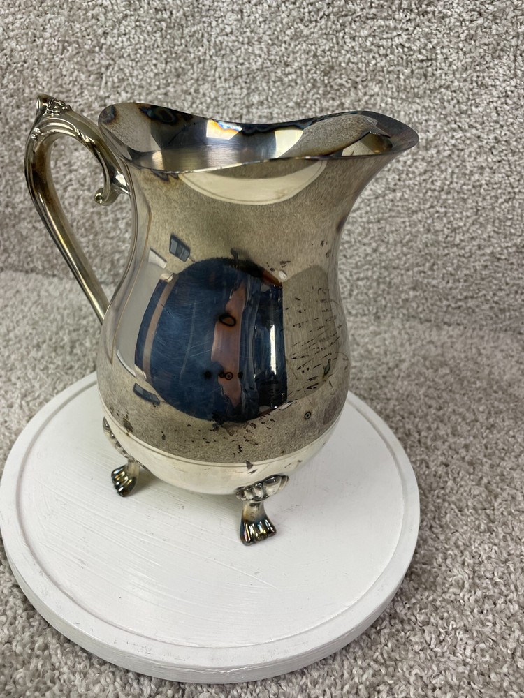 Leonard Silver Plated Water Pitcher Claw Footed with Lip Ice Guard Serveware