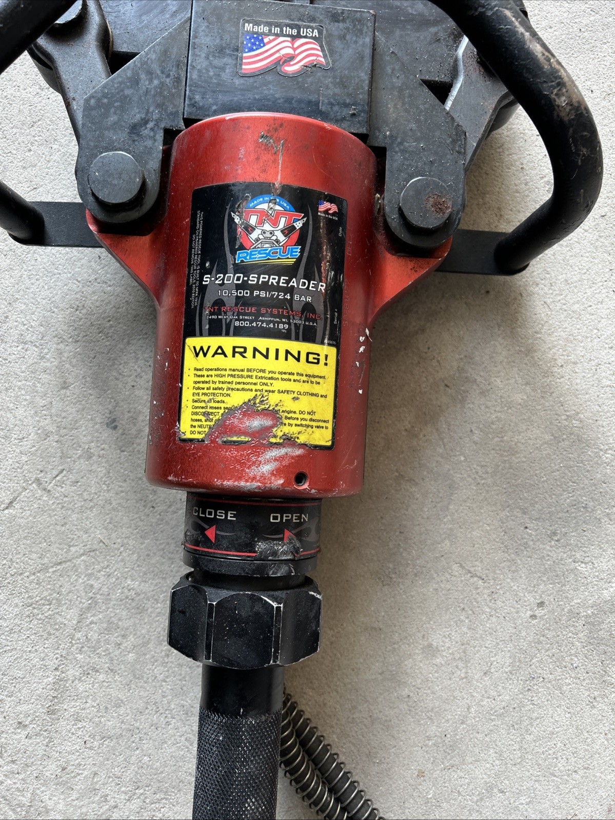 TNT Rescue S-200-28 high pressure spreader Jaws Of Life