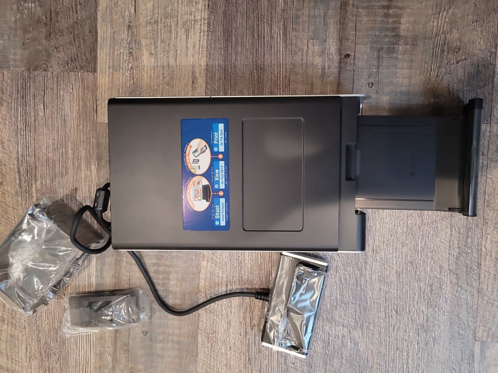 Sony Digital Photo Printer Model DPP-FPHD1
