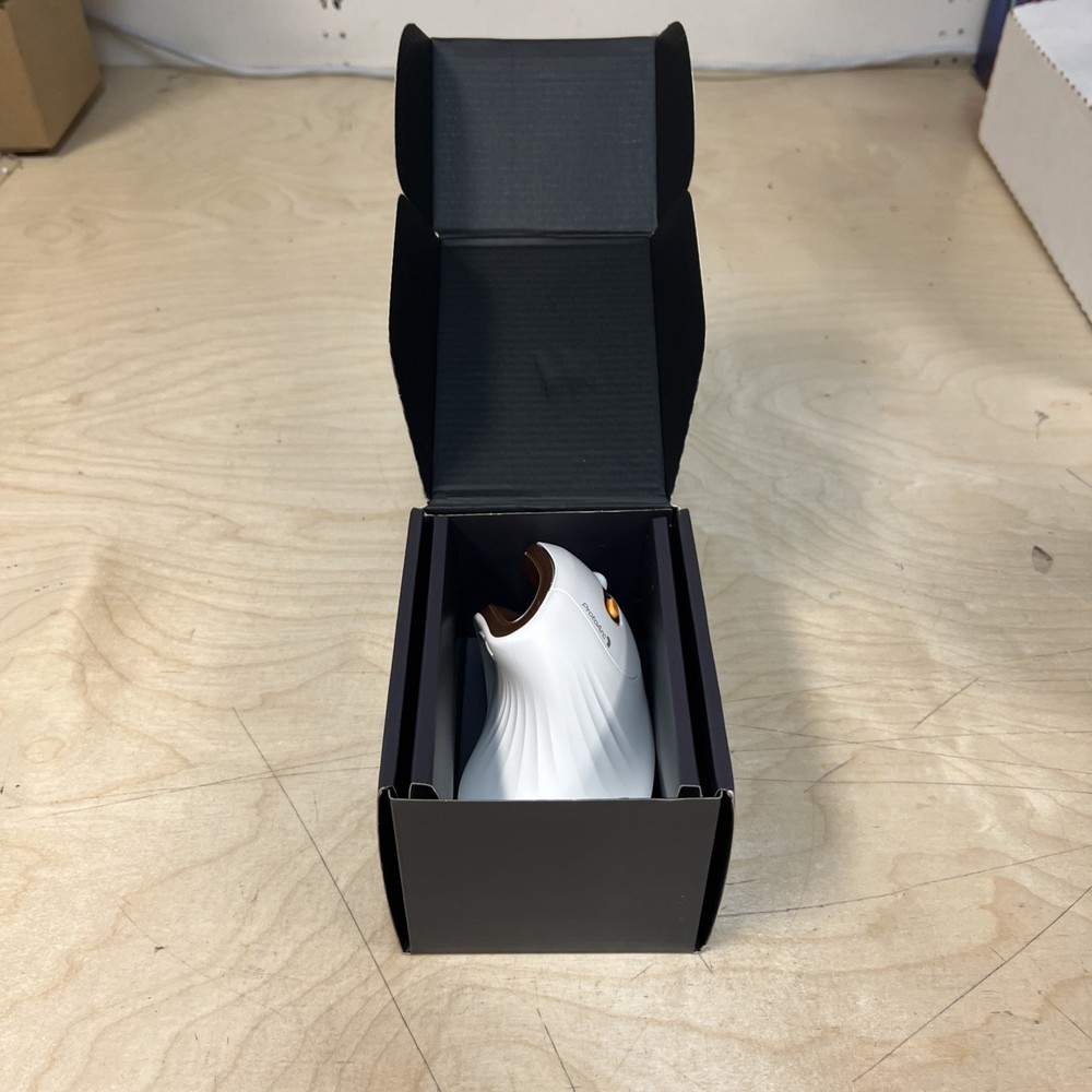 ProtoArc Ergonomic Mouse, EM11 NL Bluetooth Rechargeable Wireless Vertical Mouse