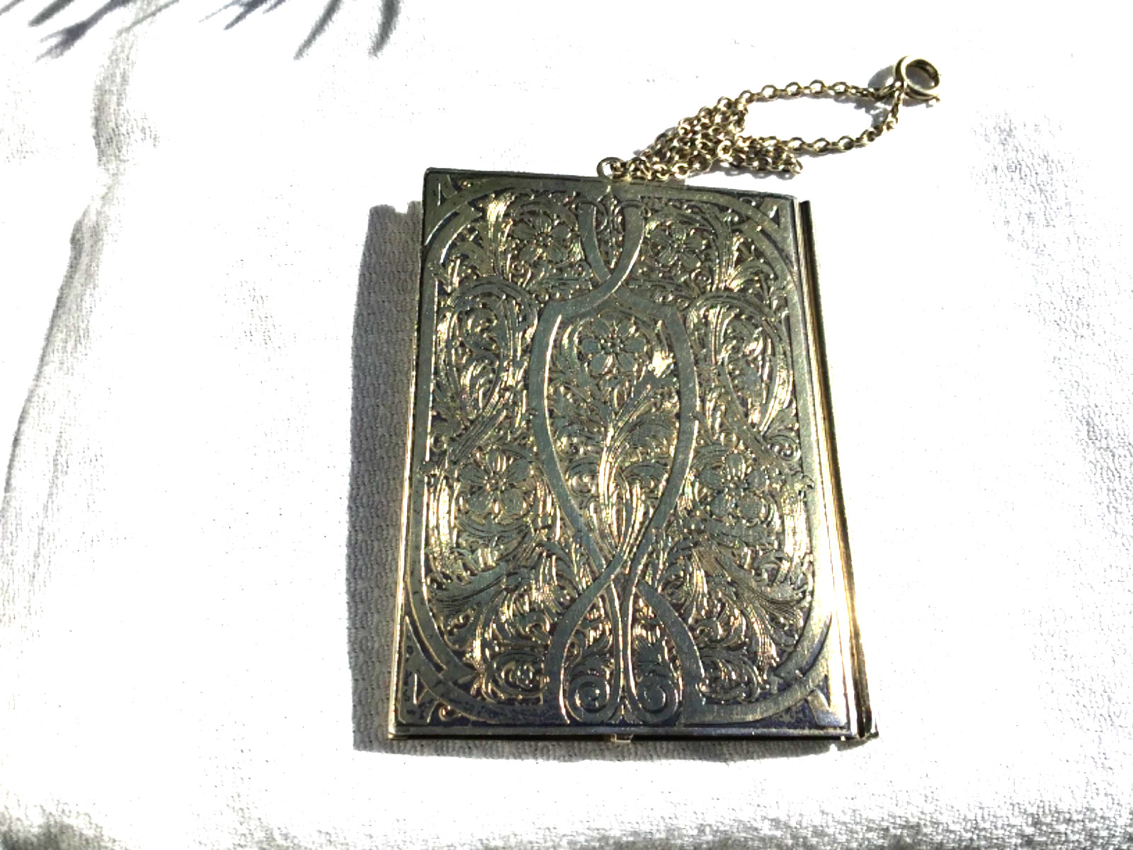 Gilt sterling Edwardian calling card case with hand chain William Kerr Co 1905