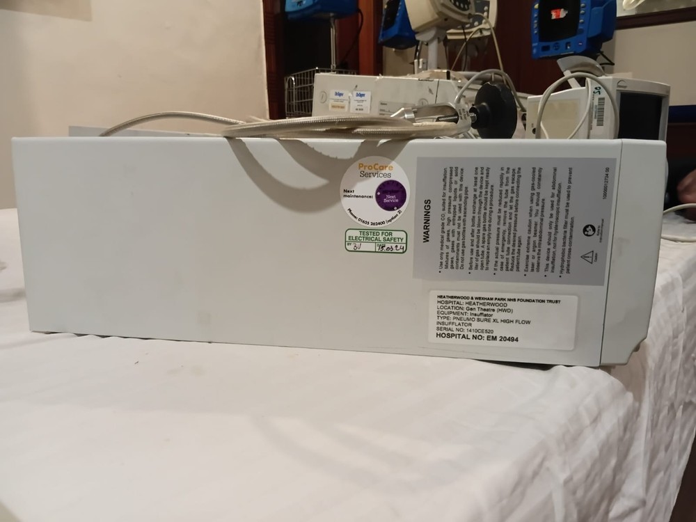 Stryker Pneumosure High Flow Insufflator