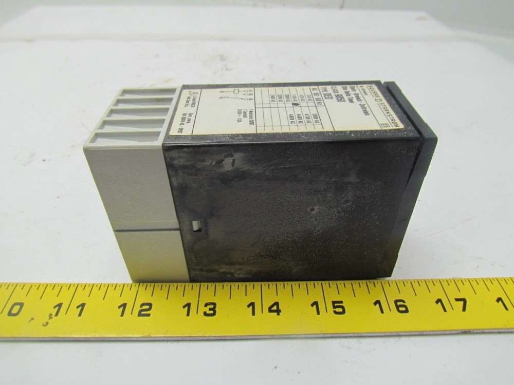 Square D Class 9050 type DED Star delta timer 110VAC 0.5-10 Sec. Adjustable