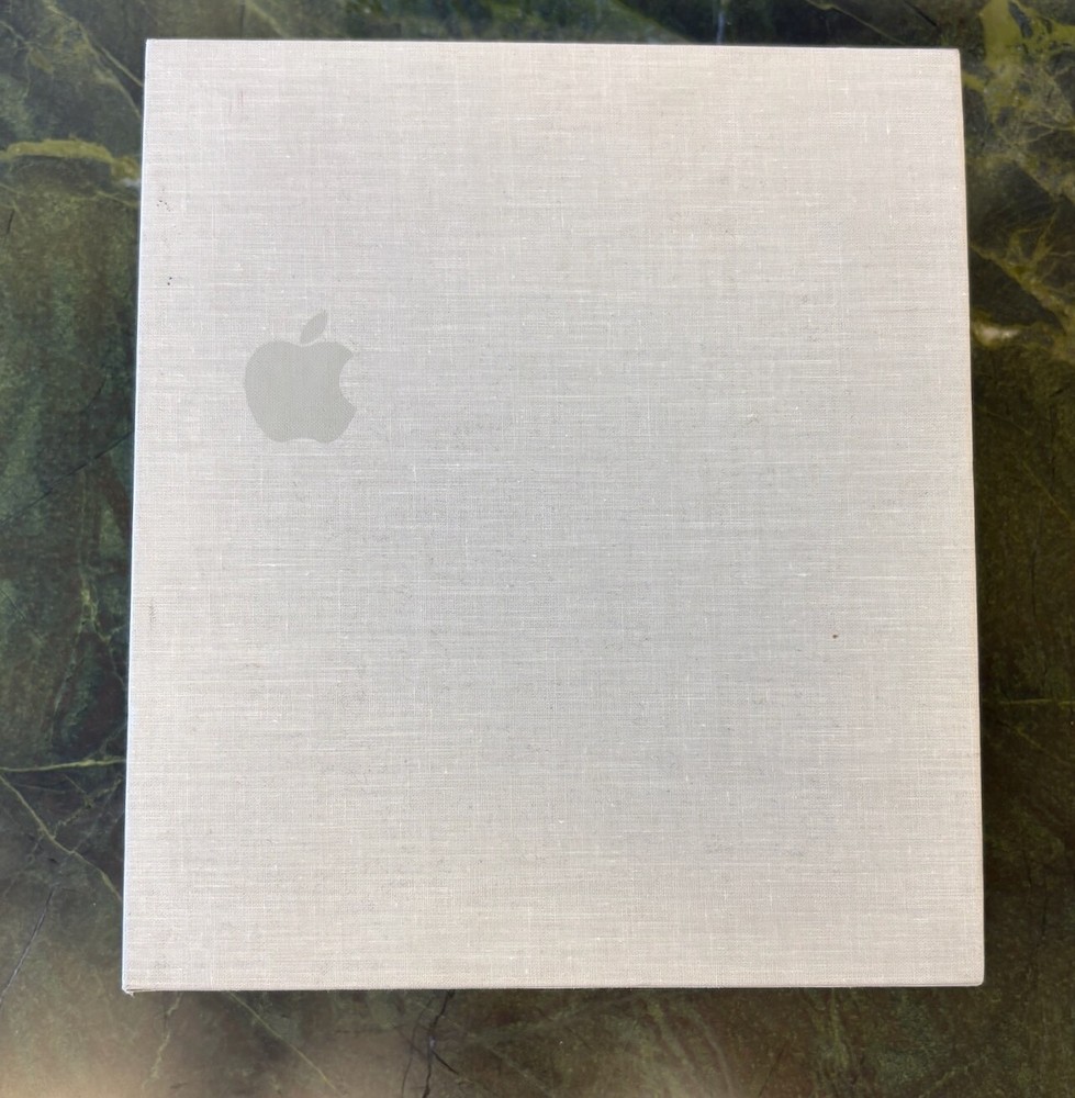 Apple Lisa Software - Some Still Shrink Wrapped