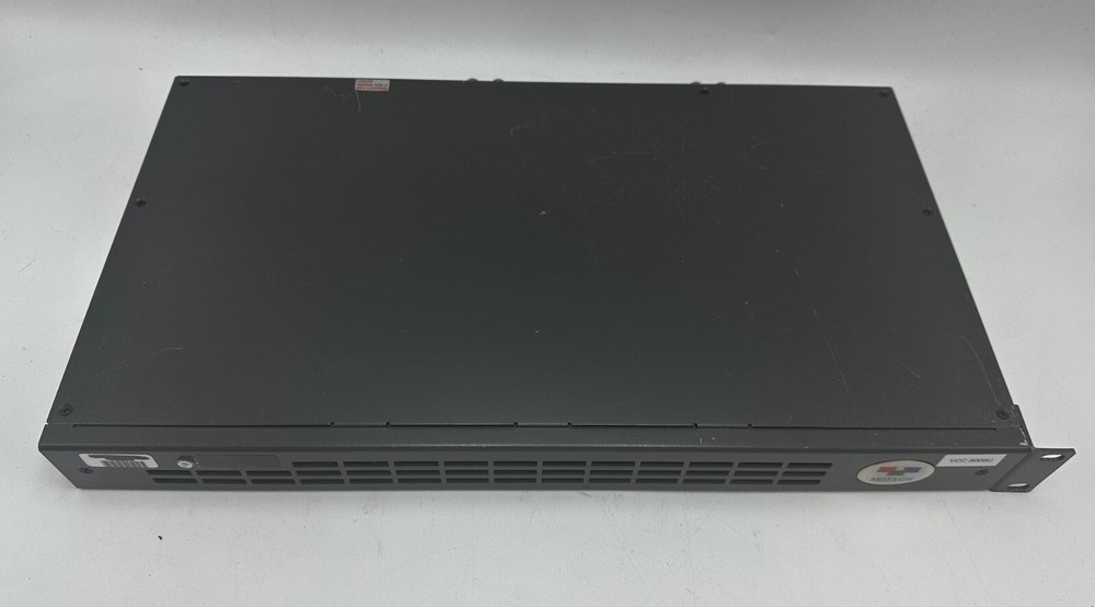 Avitech VCC8008U 4 DVI and 4 SDI Octo Split-Preowned