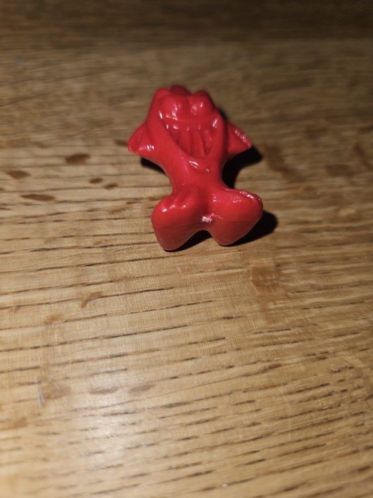 Original Crazy Bones Sharkey A30 1990's