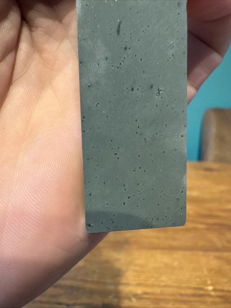 Unknown Green Sharpening Stone / Razor Hone