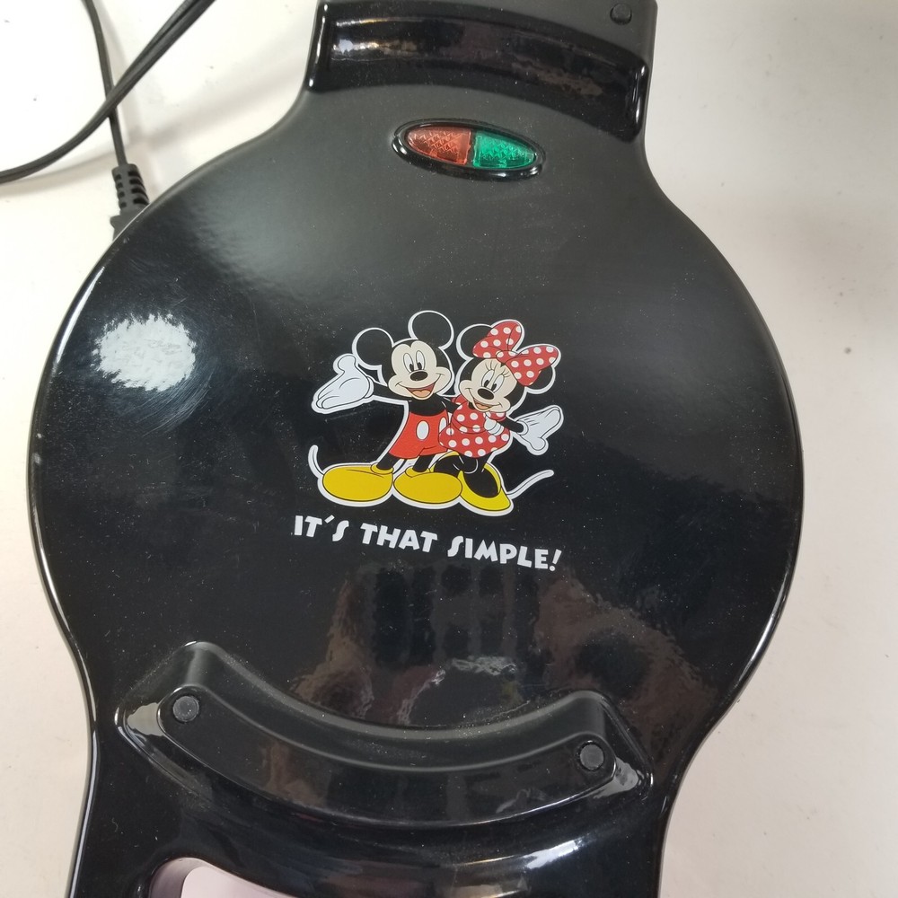 Disney Mickey Mouse Cake Pop Maker Waffle Iron
