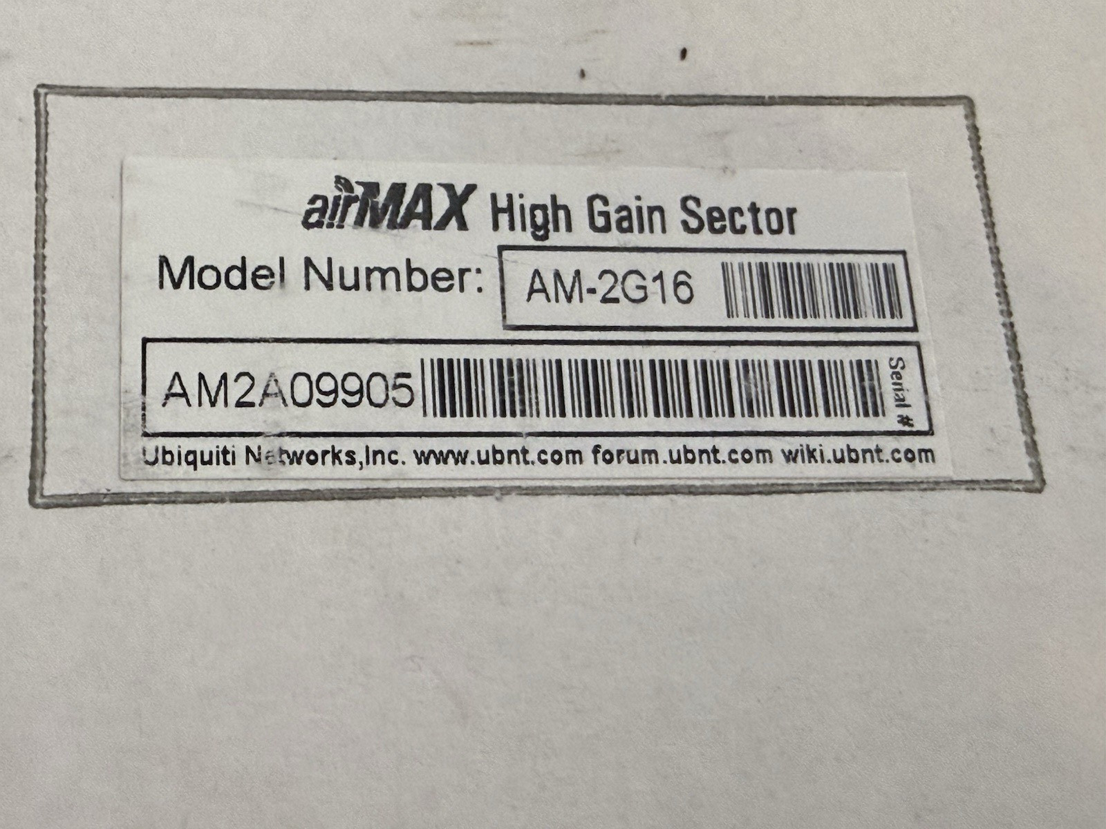 ✔️NEW UBIQUITI AM-2G16 90 Degree 2.4GHZ Air Max Sector Antenna w/ mount hardware