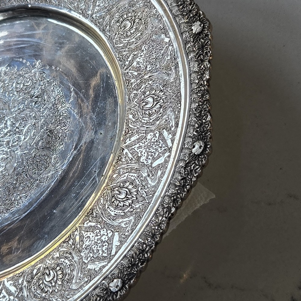 EXCEPTIONAL GENUINE ANTIQUE MIDDLE EASTERN SILVER ROUND TRAY DISH