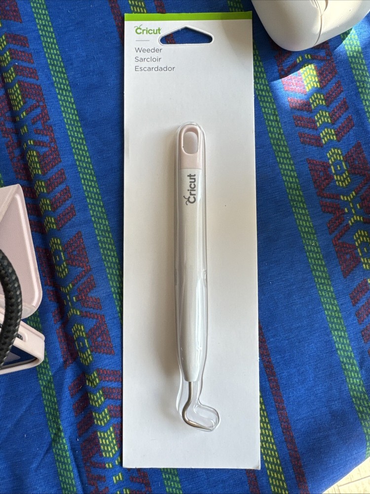 Cricut Vinyl Weeder Tool