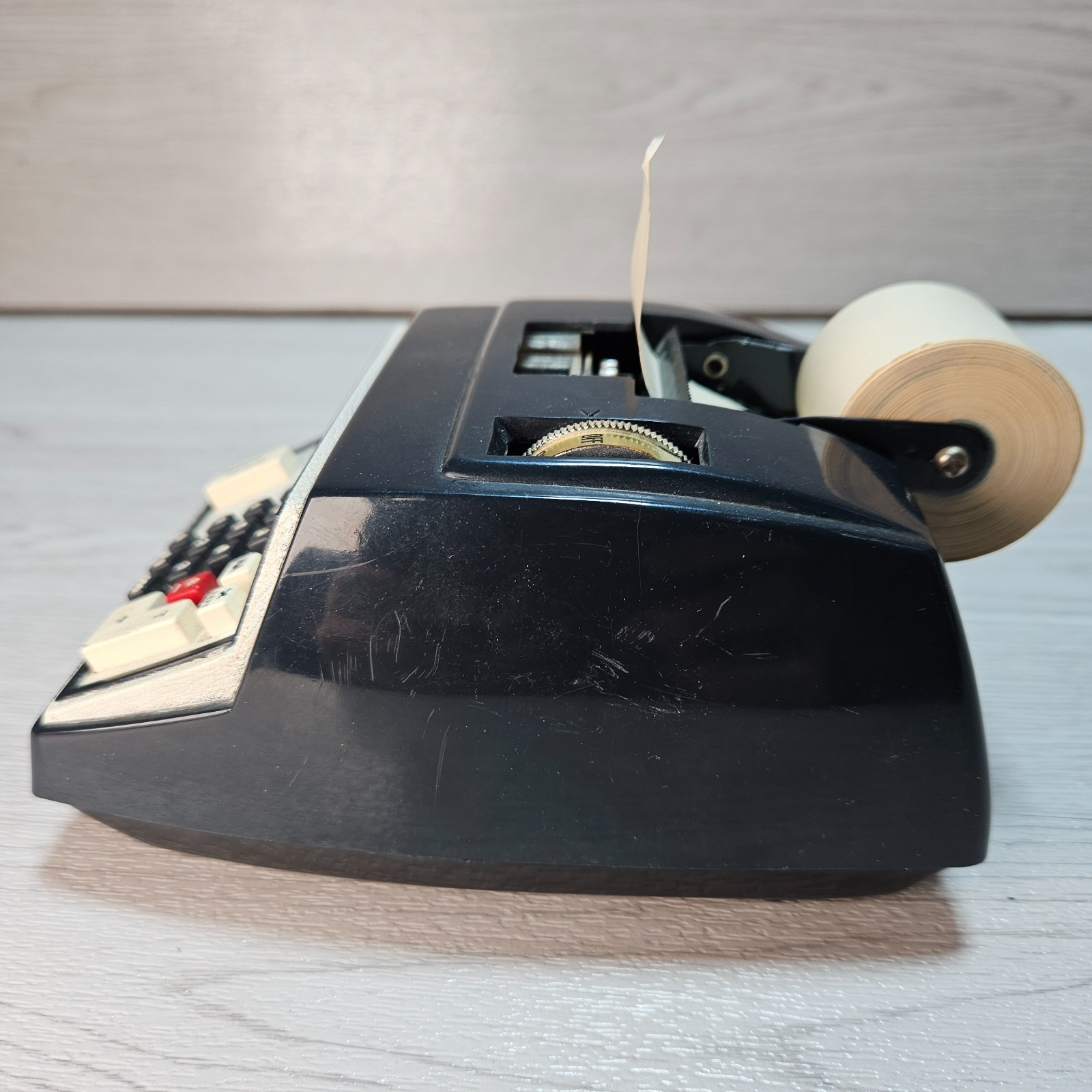 Vintage Commodore 202 Novelty Adding Machine Transistor AM Radio 60s 70s WORKS