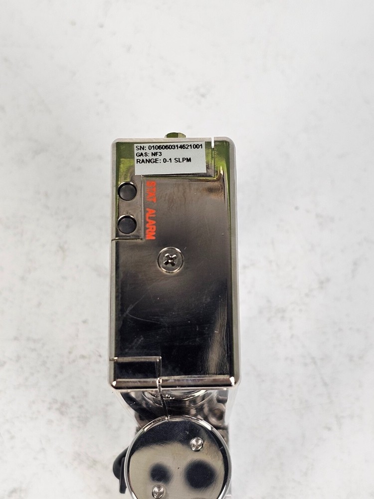 Brooks Instrument mass flow controller MFC SLA7950S1EGG1D2A1 NF3 1 SLPM