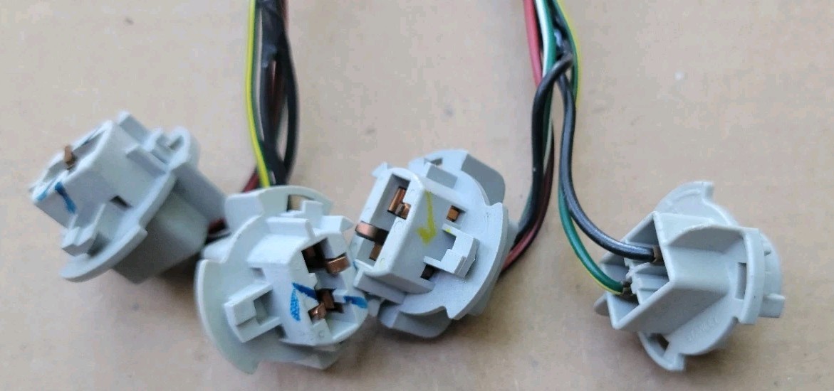 96-00 Honda Civic Rear Outer Tail Light Bulb Sub Harness Wiring Socket Set OEM H