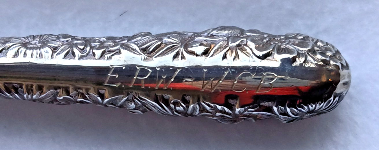 S Kirk and Son Repousse sterling silver stainless handle fish knife 10 3/8" Mng
