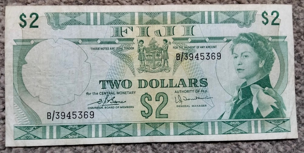 Fiji 2 Dollars 1974 P72c VF/EF